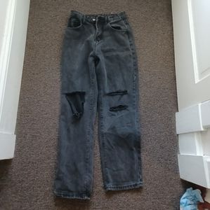 black skater jeans